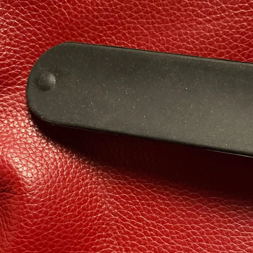Snap back! Black Silicone Snap-On Analog Watch - Unbranded
